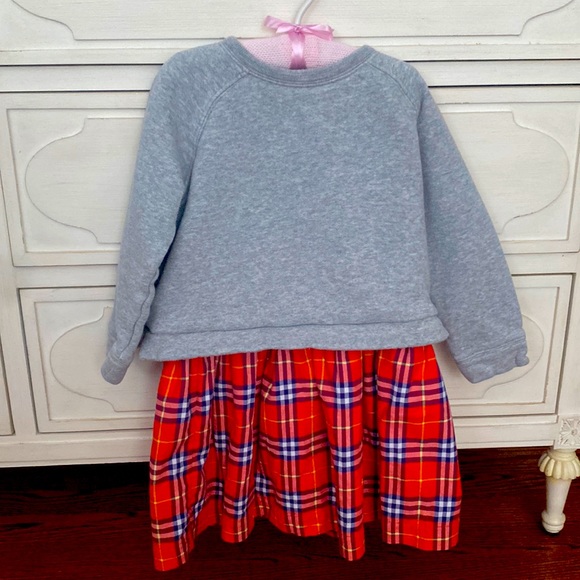 Toddler girl Burberry sweatshirt dress. Size 6T. Toddler girl Burberry sweatshirt dress. Size 6T.
